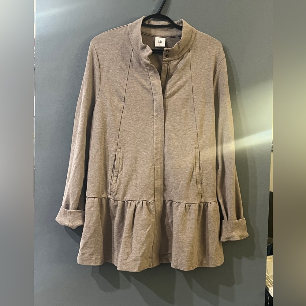 Cabi Weekend Topper Jacket Zip Front Peplum in Oatmeal,